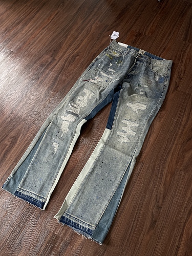 GA712 157